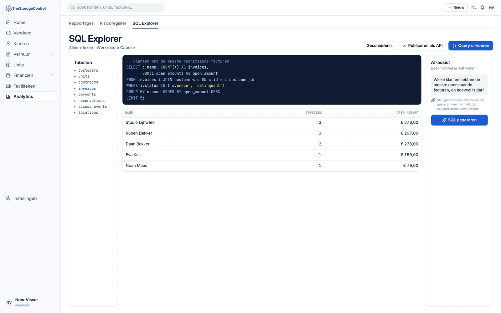 SQL Explorer met een door AI voorgestelde query en de resultaten in een tabel